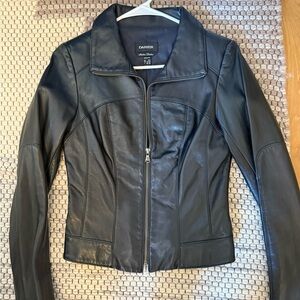 Danier Women's Sleek Black Leather Jacket